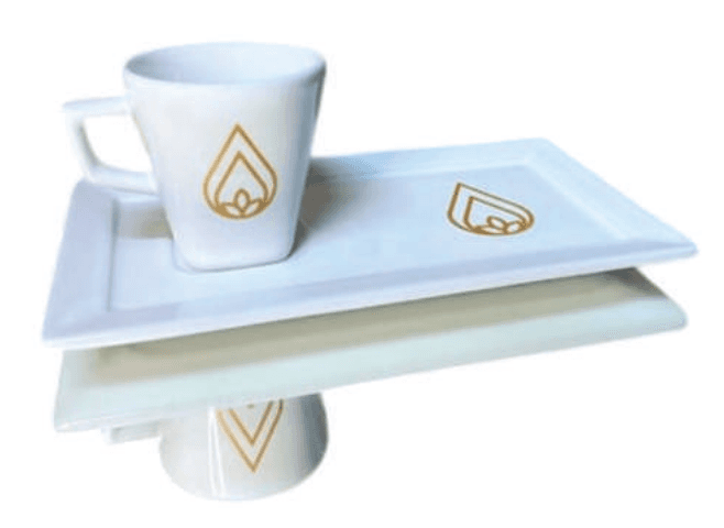 Xícara de Café com Pires Plateau 65ml Porcelana Luxo